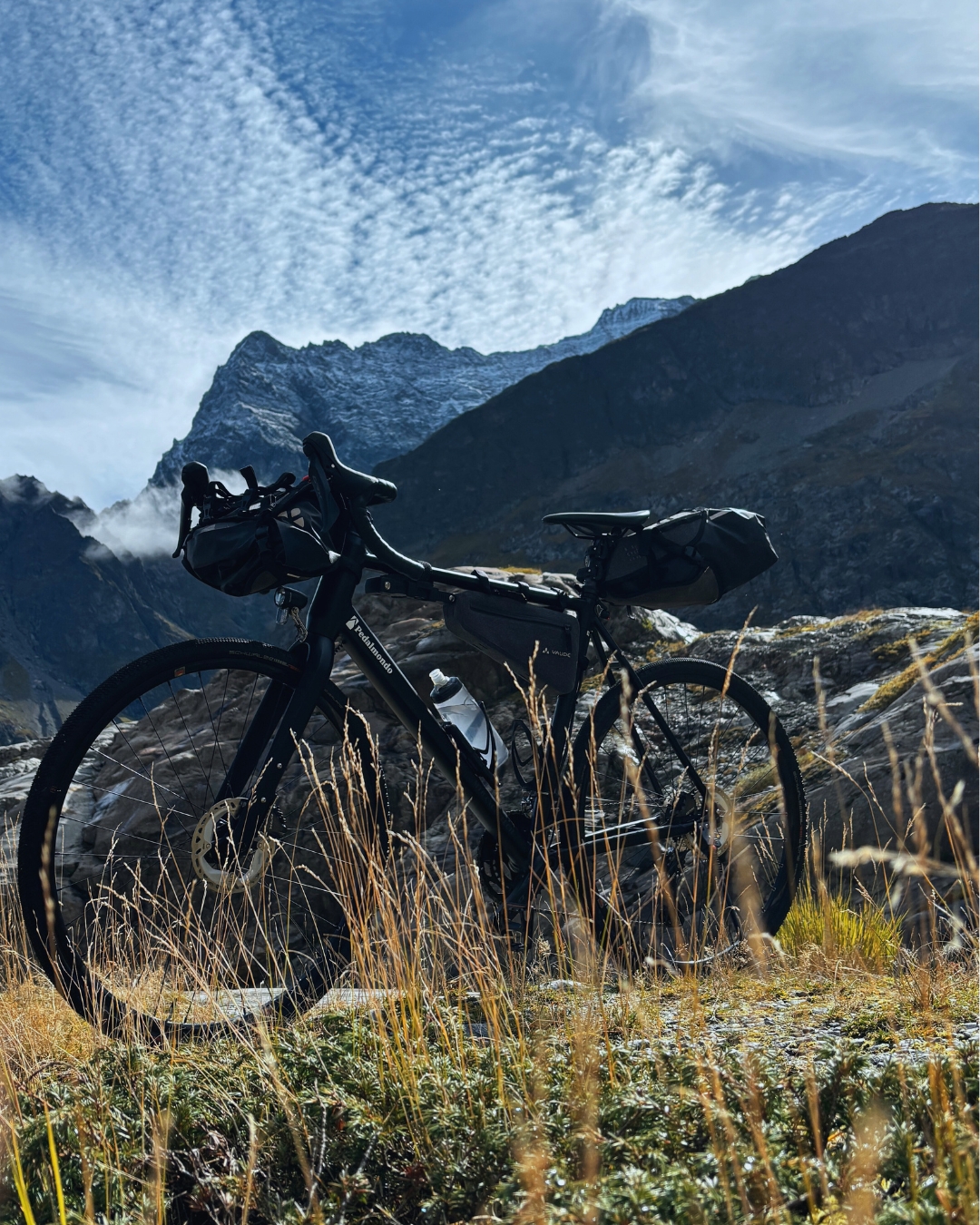 Schweiz entdecken mit dem Fahrrad auf ruhigen Nebenstrassen